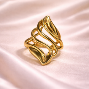 Golden flame leaf ring